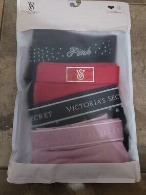 New in Package - 5 Pack of Victoria's Secret Hiphugger Panties